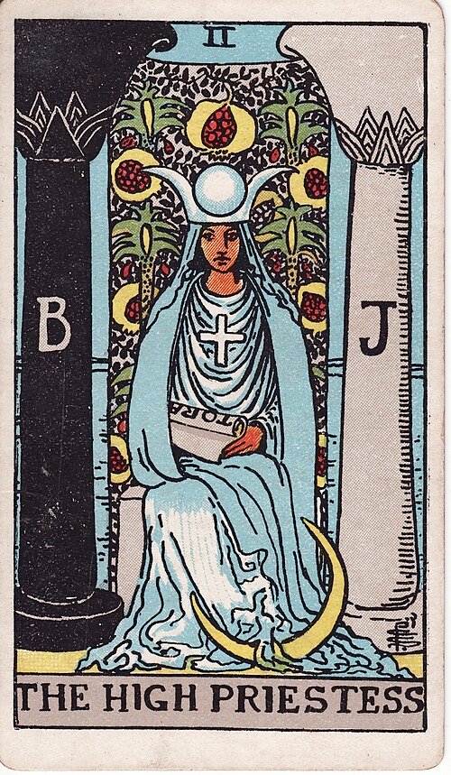 The High Priestess tarot card from Atlante Celeste